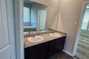 11114 Lulu Ln, Willis, TX 77318 - Photo 12