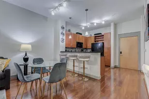 1901 Post Oak Blvd, Houston, TX 77056 - Photo 8