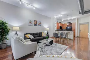 1901 Post Oak Blvd, Houston, TX 77056 - Photo 2