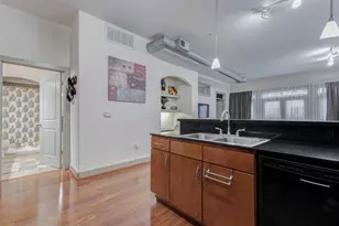 1901 Post Oak Blvd, Houston, TX 77056 - Photo 6