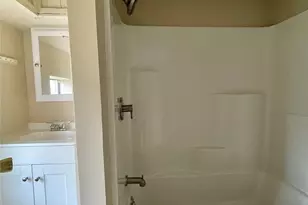 222 S Avenue G, Freeport, TX 77541 - Photo 10