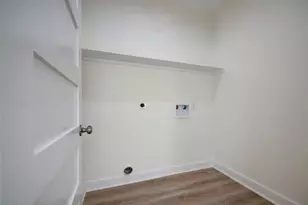 1211 E 32nd St, Houston, TX 77022 - Photo 26