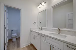1211 E 32nd St, Houston, TX 77022 - Photo 24