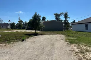1016 Exotic Pine Dr, Huffman, TX 77336 - Photo 2