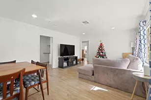 1217 Gary Ave, Pasadena, TX 77502 - Photo 2