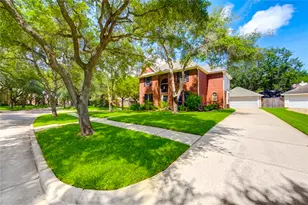 5007 Rebel Ridge Dr, Sugar Land, TX 77478 - Photo 2