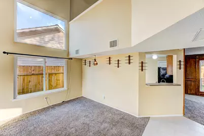 12611 Vitry Lane, Houston, TX 77071 - Photo 10