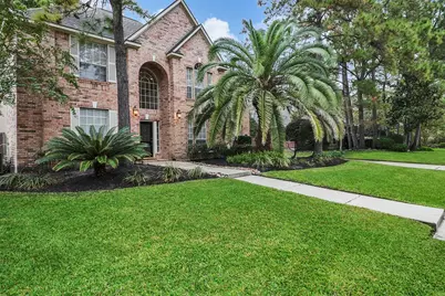 23 Rolling Stone Place, The Woodlands, TX 77381 - Photo 2