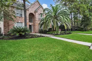 23 Rolling Stone Pl, The Woodlands, TX 77381 - Photo 2