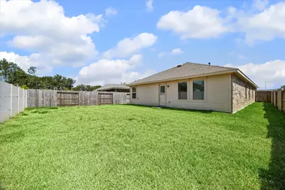 21583 Casavatore Dr, New Caney, TX 77357 - Photo 18