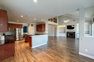 12805 Flat Creek Dr, Pearland, TX 77584 - Photo 14