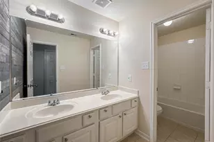 12805 Flat Creek Dr, Pearland, TX 77584 - Photo 36