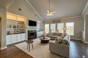 12805 Flat Creek Dr, Pearland, TX 77584 - Photo 1