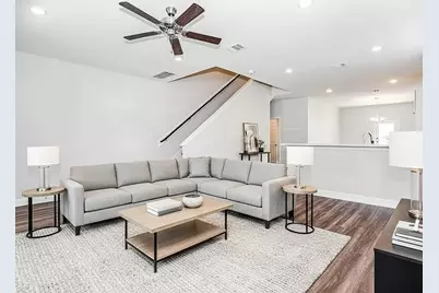5426 E Houston Road, Houston, TX 77028 - Photo 2