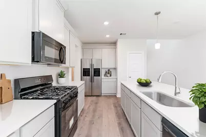 16858 Needlepoint Drive, Conroe, TX 77302 - Photo 4