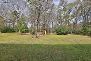 1547 Ruby Drive, Willis, TX 77378 - Photo 38