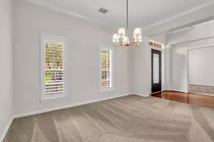 26 Dove Trace Cir, The Woodlands, TX 77382 - Photo 8