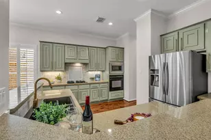 26 Dove Trace Cir, The Woodlands, TX 77382 - Photo 18
