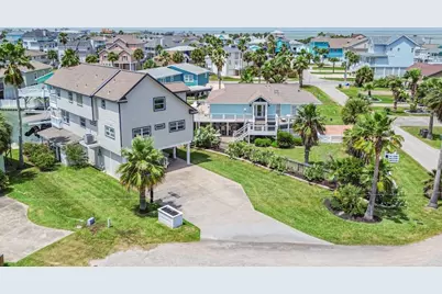 4319 Spanish Main, Jamaica Beach, TX 77554 - Photo 1