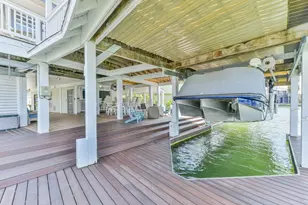 4319 Spanish Main, Jamaica Beach, TX 77554 - Photo 10