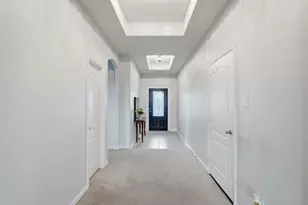 302 Bordeaux Ct, Alvin, TX 77511 - Photo 4