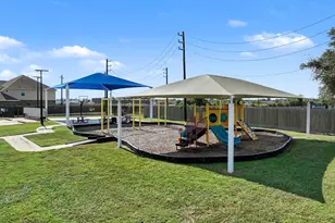 302 Bordeaux Ct, Alvin, TX 77511 - Photo 42