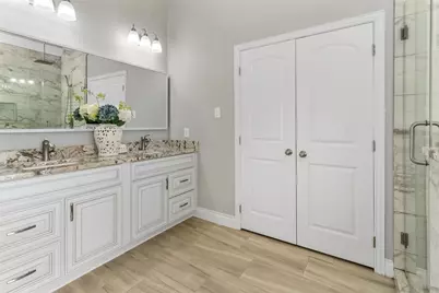 13336 Lake Breeze Lane, Willis, TX 77318 - Photo 12