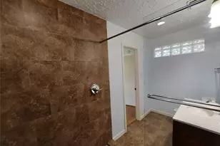 3807 Quiet Pl Dr, Houston, TX 77082 - Photo 14