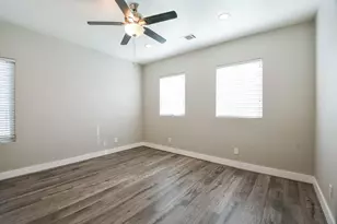 3249 Dixie Dr, Houston, TX 77021 - Photo 10