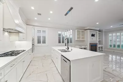 2217 Nantucket Drive #A, Houston, TX 77057 - Photo 10