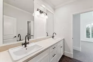 2217 Nantucket Dr, Houston, TX 77057 - Photo 22