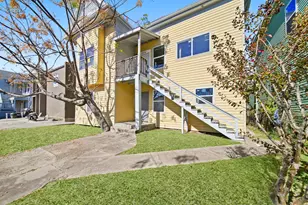 3414 Sealy St, Galveston, TX 77550 - Photo 2
