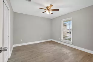 21147 Carmel Valley Dr, Katy, TX 77449 - Photo 18