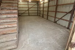 332 Reppert St, Bacliff, TX 77518 - Photo 6