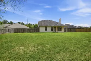 7 Maple Mill Ct, Conroe, TX 77301 - Photo 16