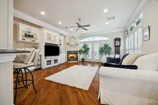 3307B W Lamar St, Houston, TX 77019 - Photo 10