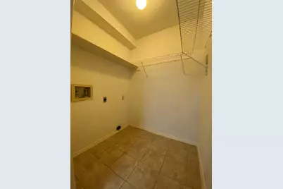 9700 Leawood Boulevard #212, Houston, TX 77099 - Photo 8