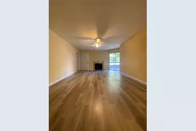 9700 Leawood Boulevard #212, Houston, TX 77099 - Photo 4