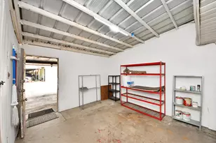 7655 Bellerive Dr, Houston, TX 77036 - Photo 18