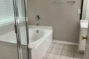 114 N Camellia Grove Cir, The Woodlands, TX 77382 - Photo 16