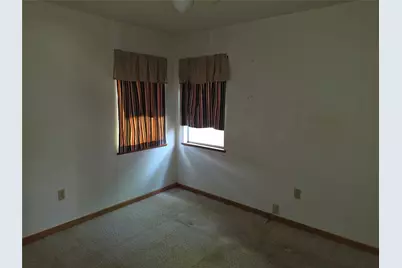 20511 Lake Forest Drive E, Guy, TX 77444 - Photo 10
