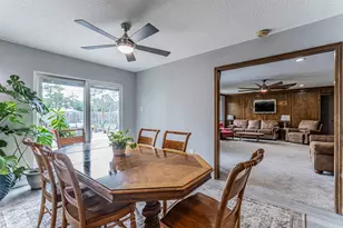 13106 Chriswood Dr, Cypress, TX 77429 - Photo 10
