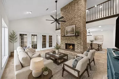 1375 Bullock Lane, Houston, TX 77055 - Photo 10