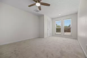 1375 Bullock Ln, Houston, TX 77055 - Photo 24