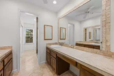 1375 Bullock Lane, Houston, TX 77055 - Photo 24