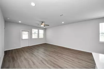 11122 Liberty Bell Lane, Cleveland, TX 77328 - Photo 14