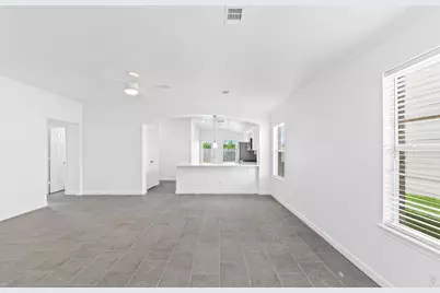 13112 Trail Manor Drive, Pearland, TX 77584 - Photo 2