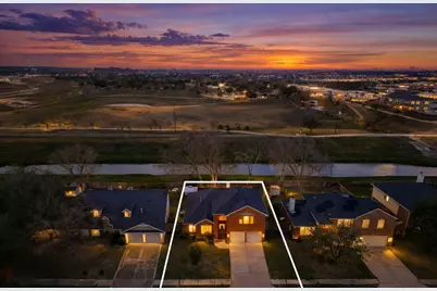 14914 W Bend Dr, Houston, TX 77082 - Photo 2