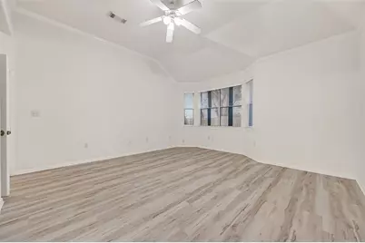 14914 W Bend Dr, Houston, TX 77082 - Photo 32