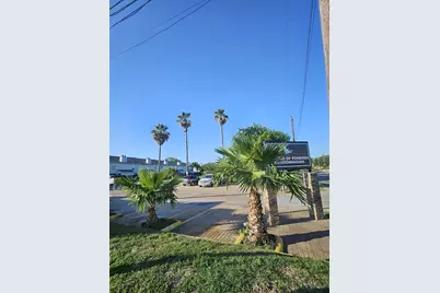 8636 Village Of Fondren Drive #8636, Houston, TX 77071 - Photo 2